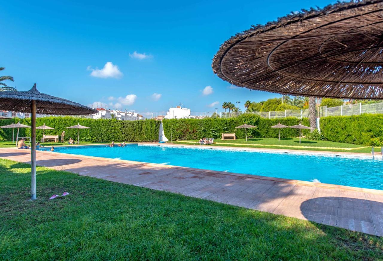 Marina Apartament Τορεβιέχα Εξωτερικό φωτογραφία