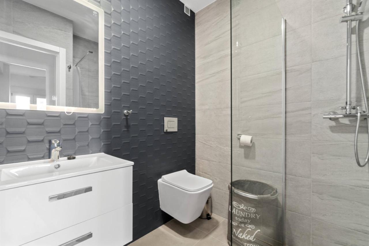 Marina Apartament Τορεβιέχα Εξωτερικό φωτογραφία