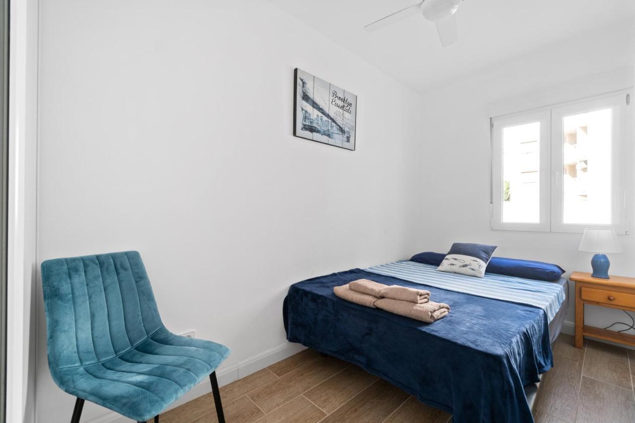 Marina Apartament Τορεβιέχα Εξωτερικό φωτογραφία
