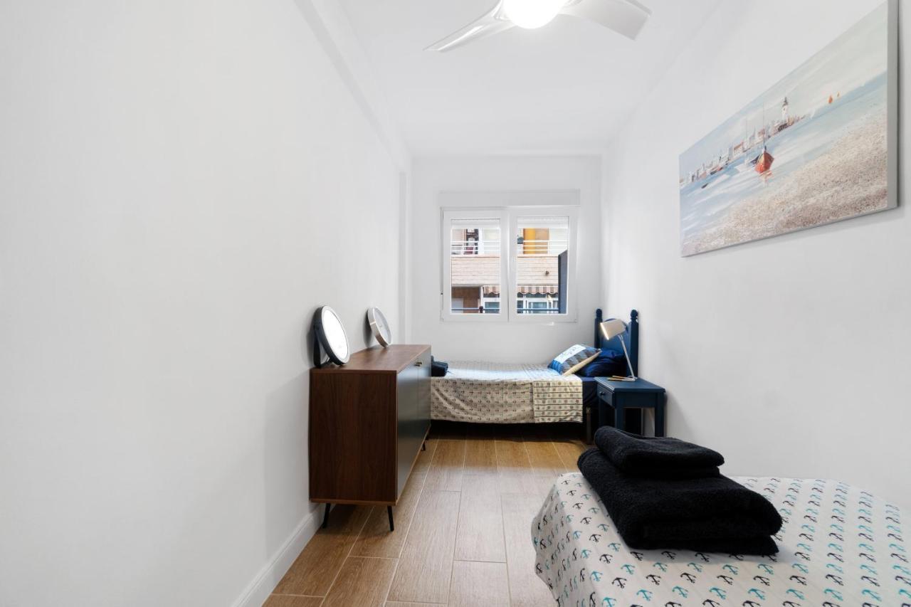 Marina Apartament Τορεβιέχα Εξωτερικό φωτογραφία