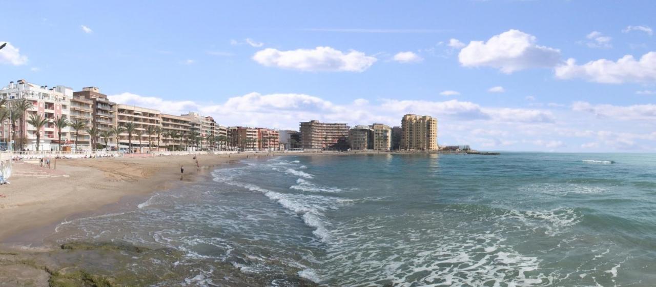 Marina Apartament Τορεβιέχα Εξωτερικό φωτογραφία